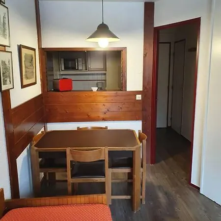 Joli Appartement Le Chamois Blanc Chamonix, Parking Exterior photo