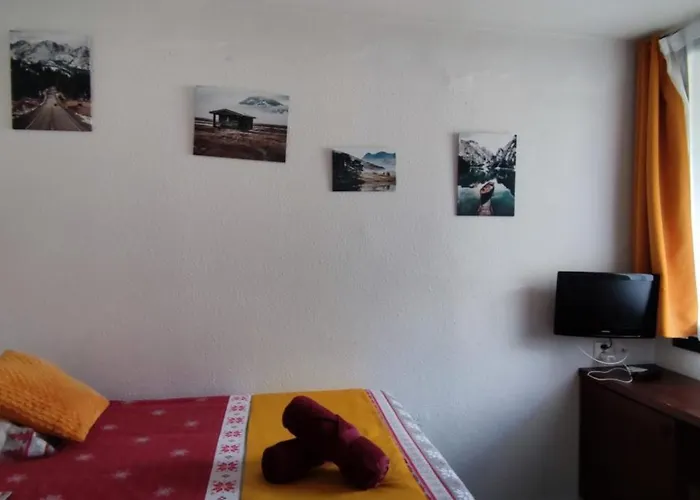 Joli Appartement Le Chamois Blanc Chamonix, Parking